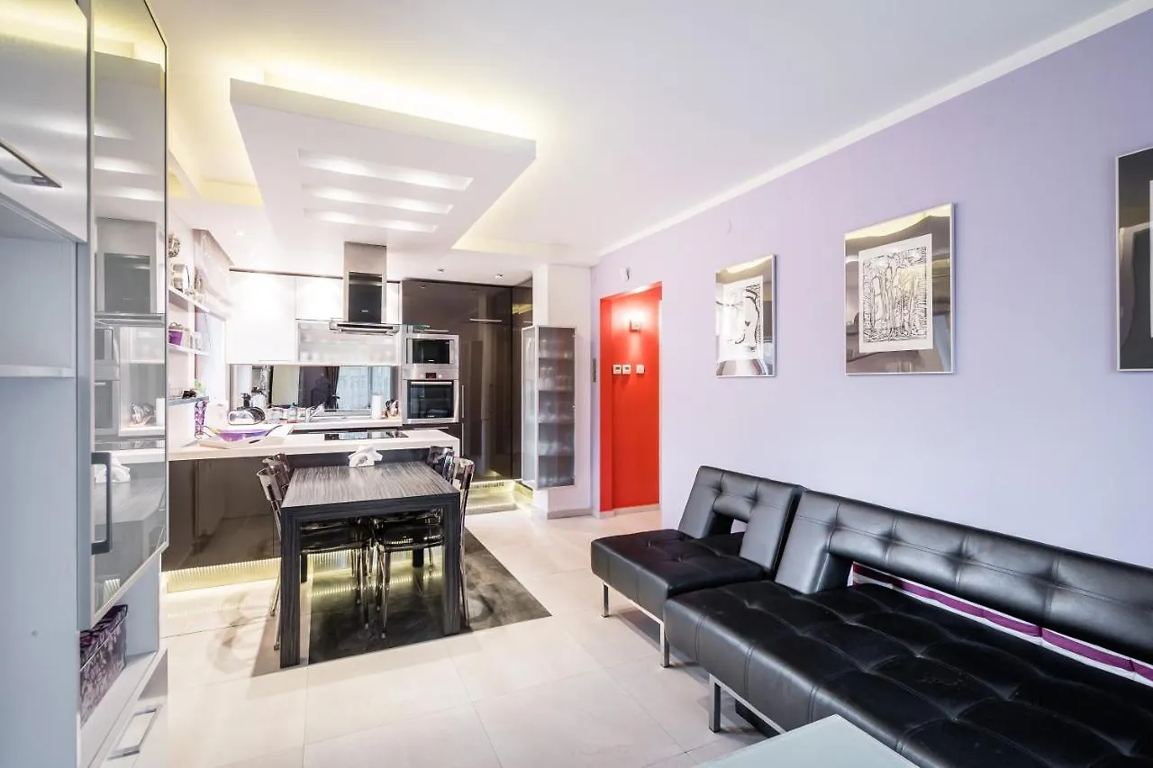 Tyniecka Deluxe Apartment WAWELOFTS Cracovie Pologne