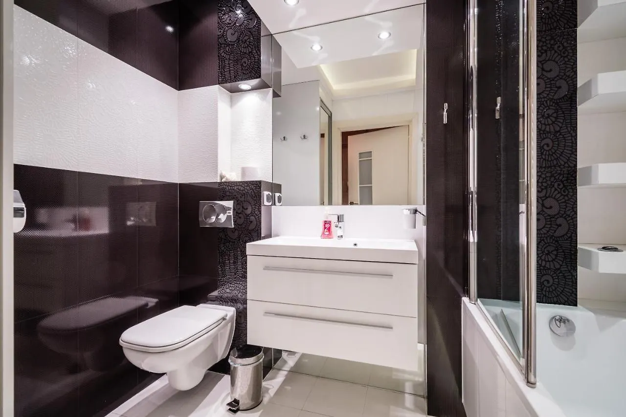 Tyniecka Deluxe Apartment Wawelofts Краков