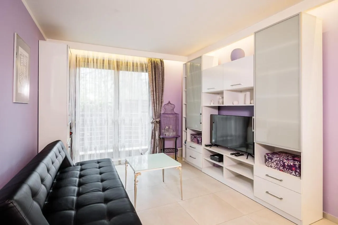Tyniecka Deluxe Apartment Wawelofts Krakau Polen